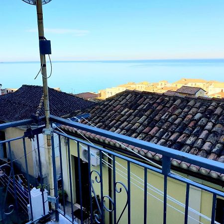 2 Bed Apartment In The Historical Center Pizzo Pizzo  Kültér fotó